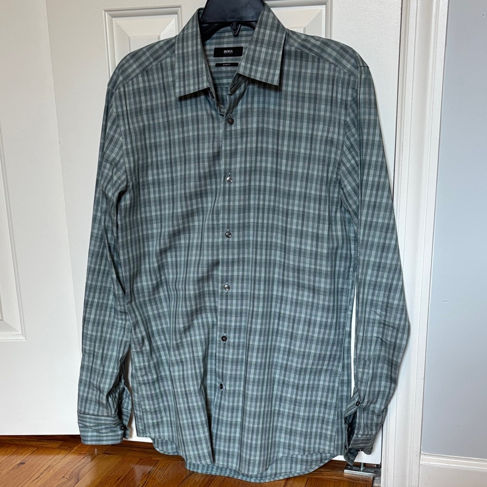 BOSS Men's Green Checkered Button Down Shirt